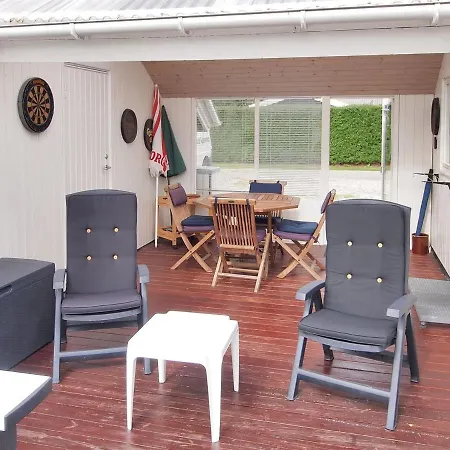 Vrage - 800m From The Sea In Ne Jutland By Interhome * Hadsund